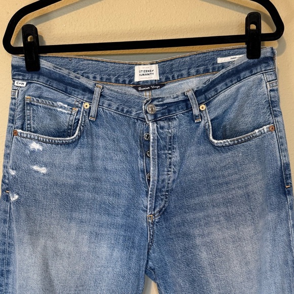 Citizens Of Humanity Women’s Lightly Distressed Emery Crop Denim Size 28 - Picture 4 of 10